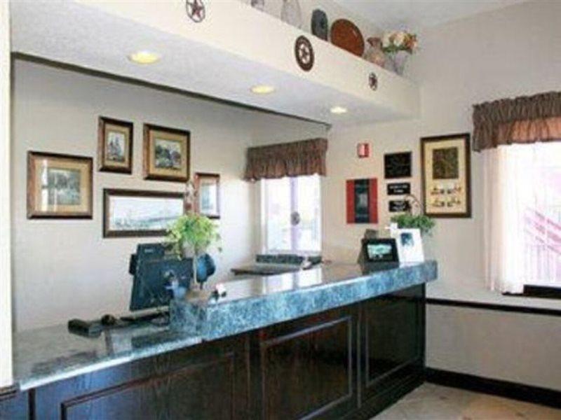 Hill Country Inn & Suites - New Braunfels, Gruene Екстериор снимка