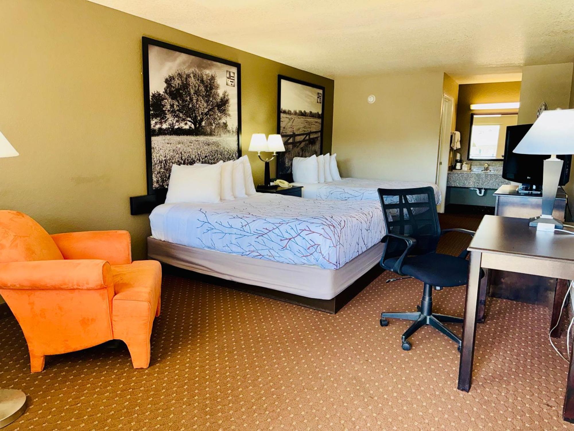 Hill Country Inn & Suites - New Braunfels, Gruene Екстериор снимка